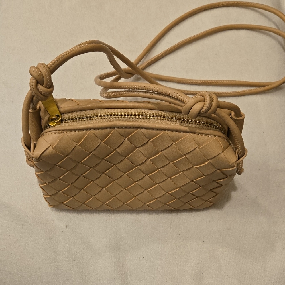 Woven Camera Bag | Buttery Soft Faux Leather